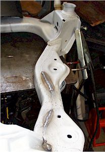 Front Subframe Seams.jpg (16425 bytes)